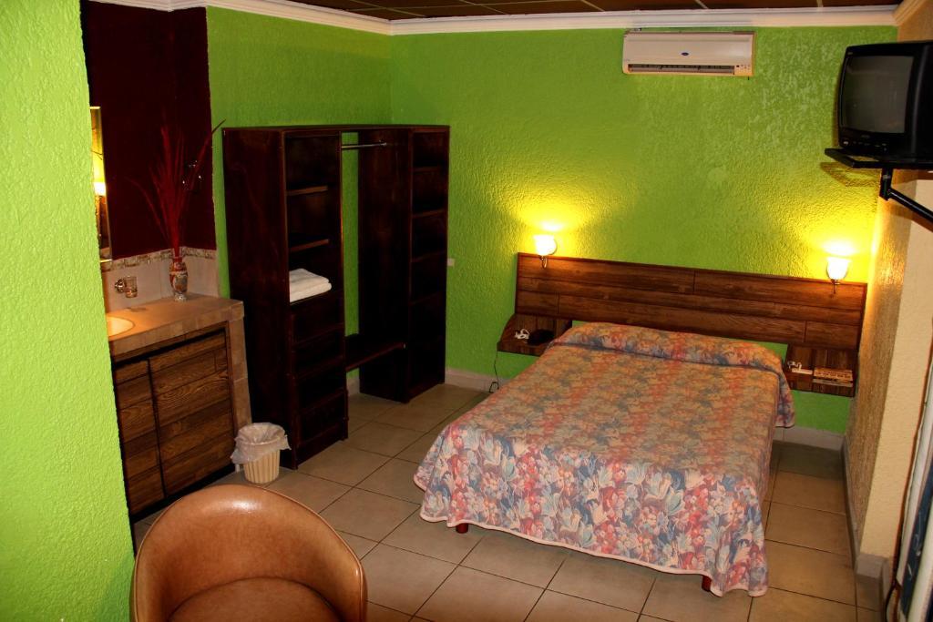 Hotel Miramar - لاباز المظهر الخارجي الصورة